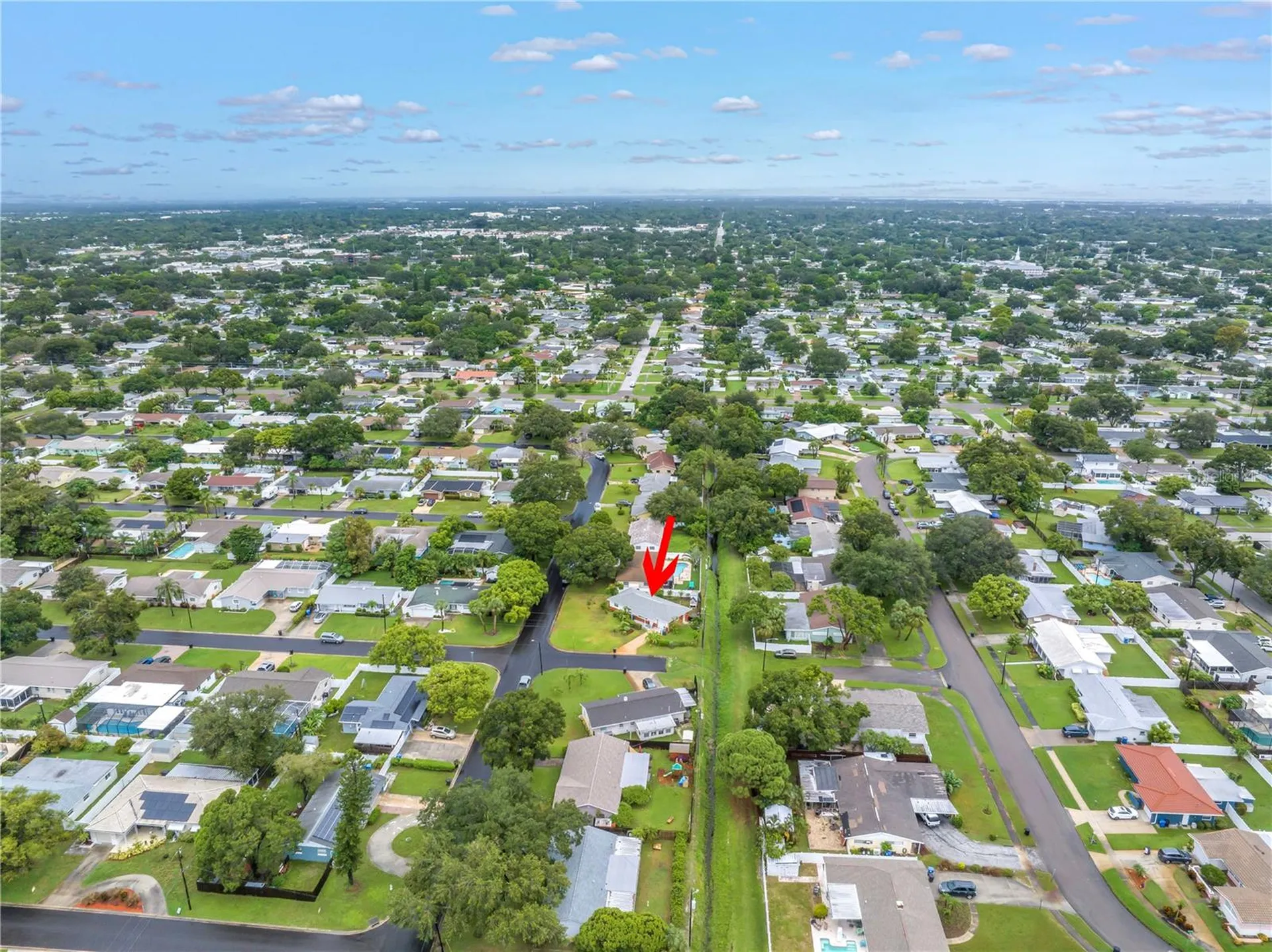 6195 28th Avenue N St Petersburg FL 33710