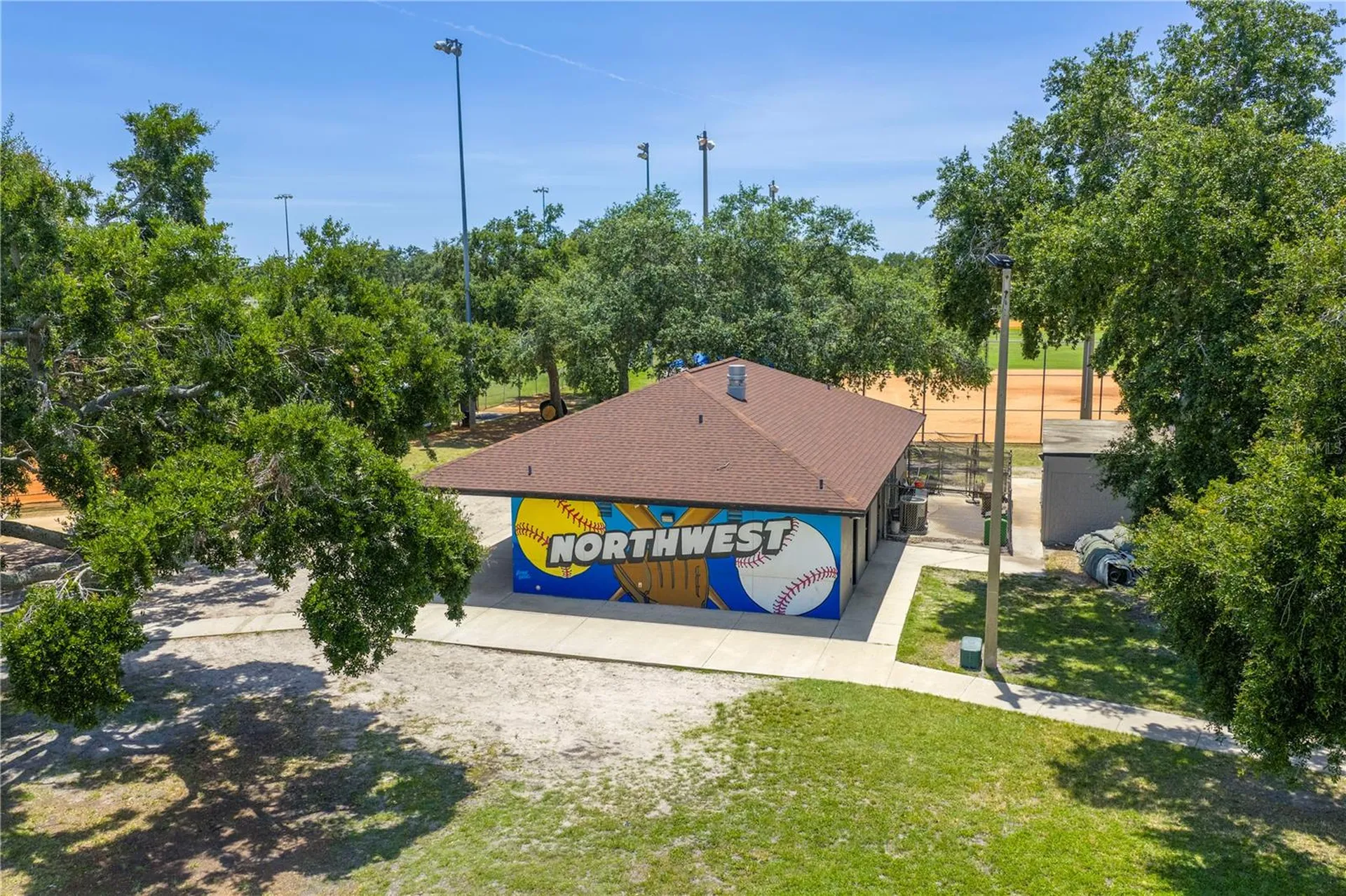 6195 28th Avenue N St Petersburg FL 33710