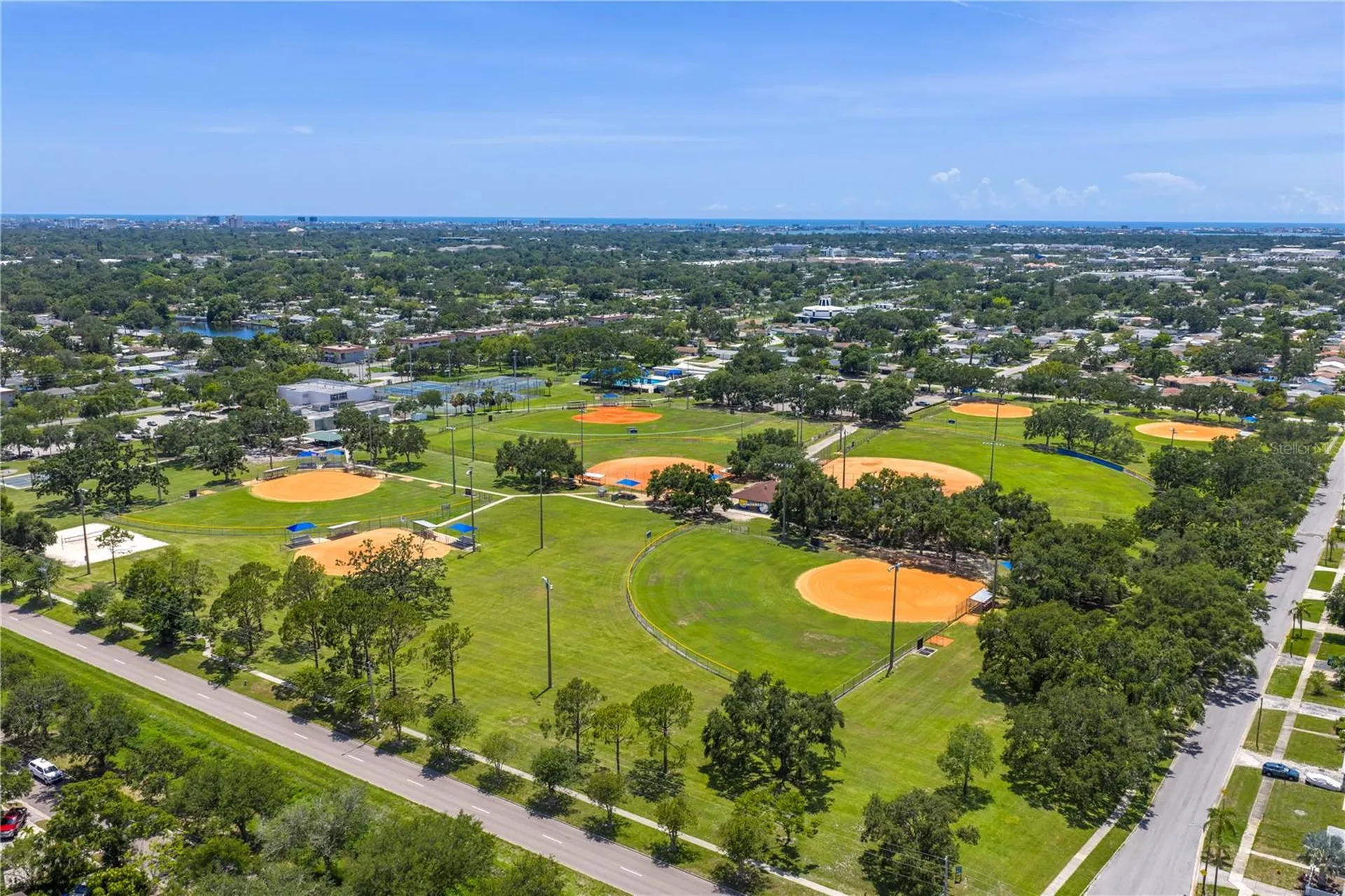 6195 28th Avenue N St Petersburg FL 33710