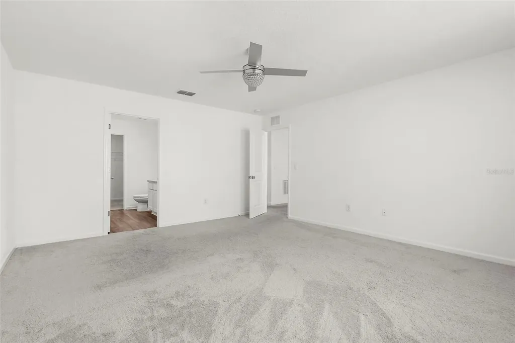 1038 Kelly Fern Loop Ruskin FL 33570