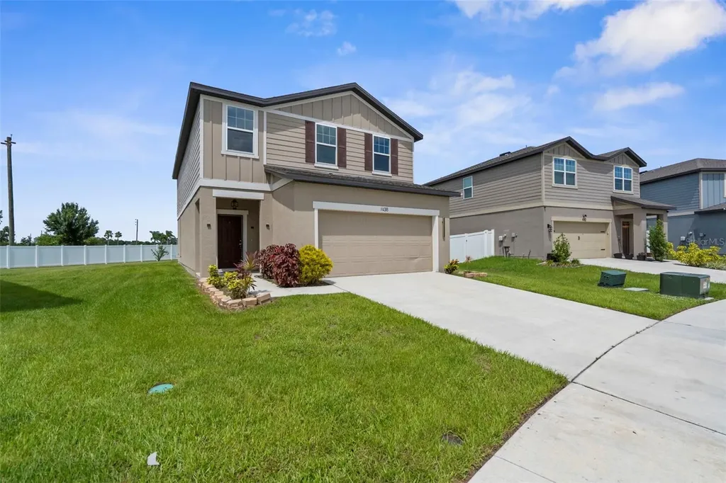 1038 Kelly Fern Loop Ruskin FL 33570