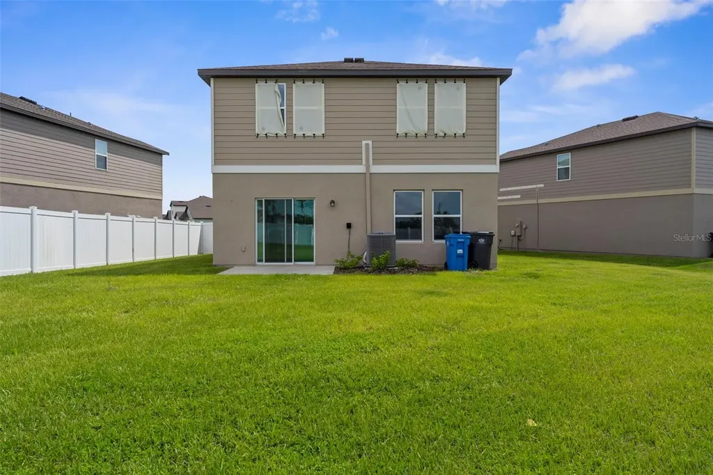 1038 Kelly Fern Loop Ruskin FL 33570