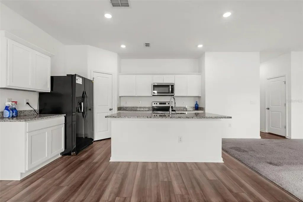 1038 Kelly Fern Loop Ruskin FL 33570