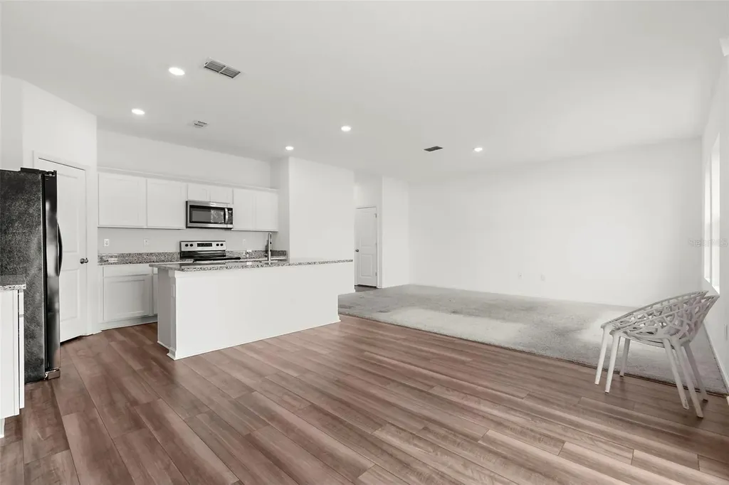1038 Kelly Fern Loop Ruskin FL 33570