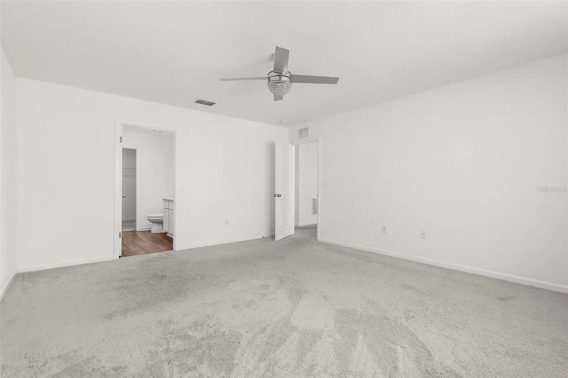 1038 Kelly Fern Loop Ruskin FL 33570