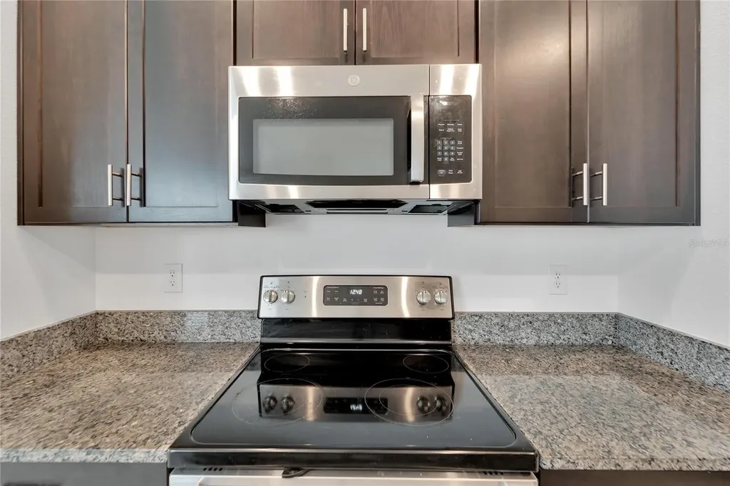3186 Oyster Cove Street Wimauma FL 33598