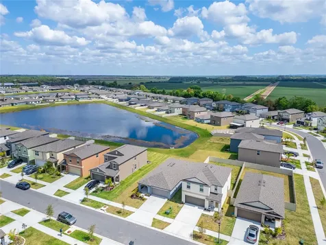 3186 Oyster Cove Street Wimauma FL 33598