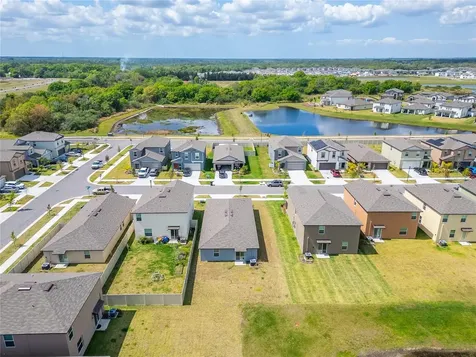 3186 Oyster Cove Street Wimauma FL 33598