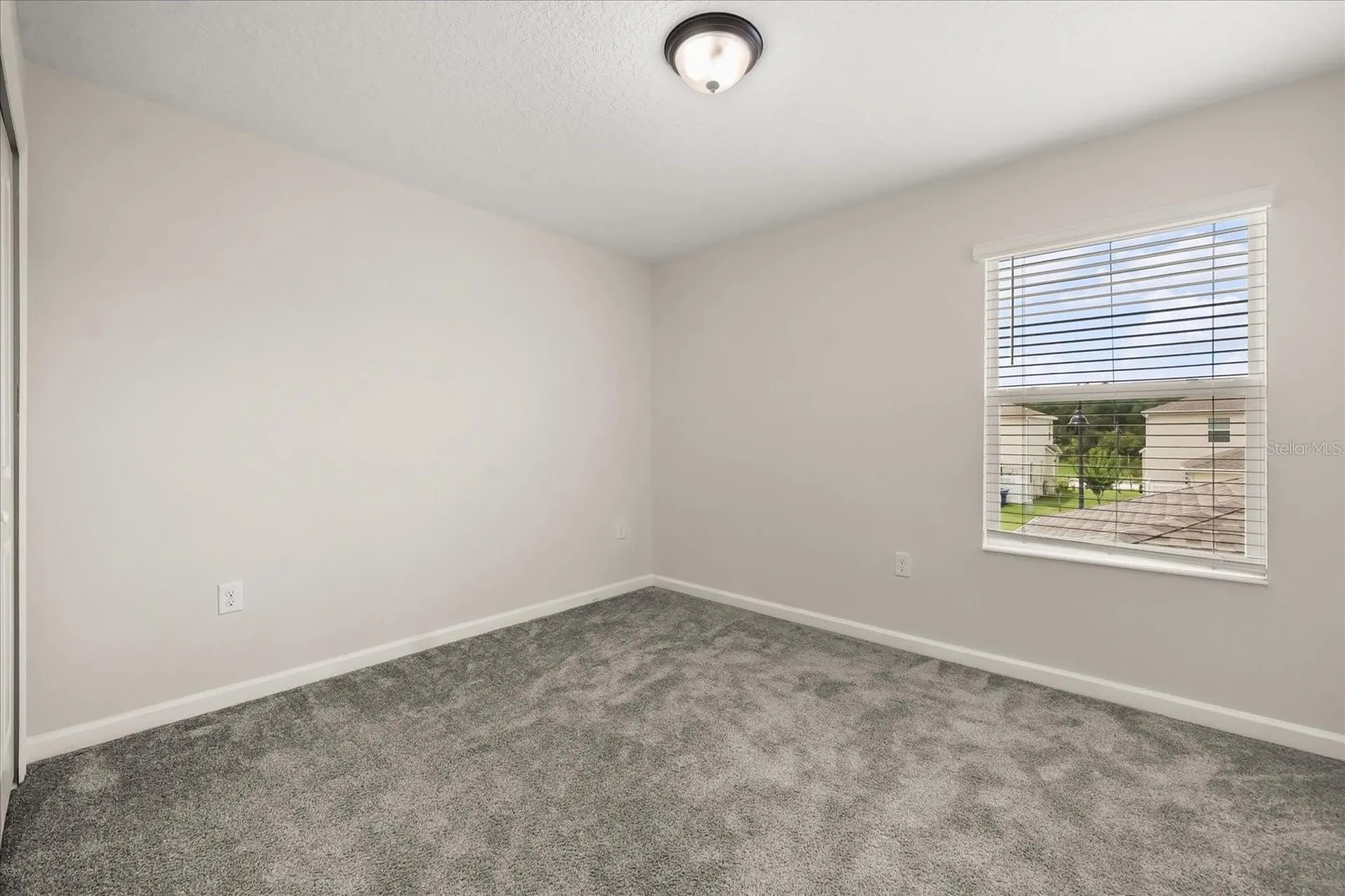 2966 Aqua Virgo Loop Orlando FL 32837