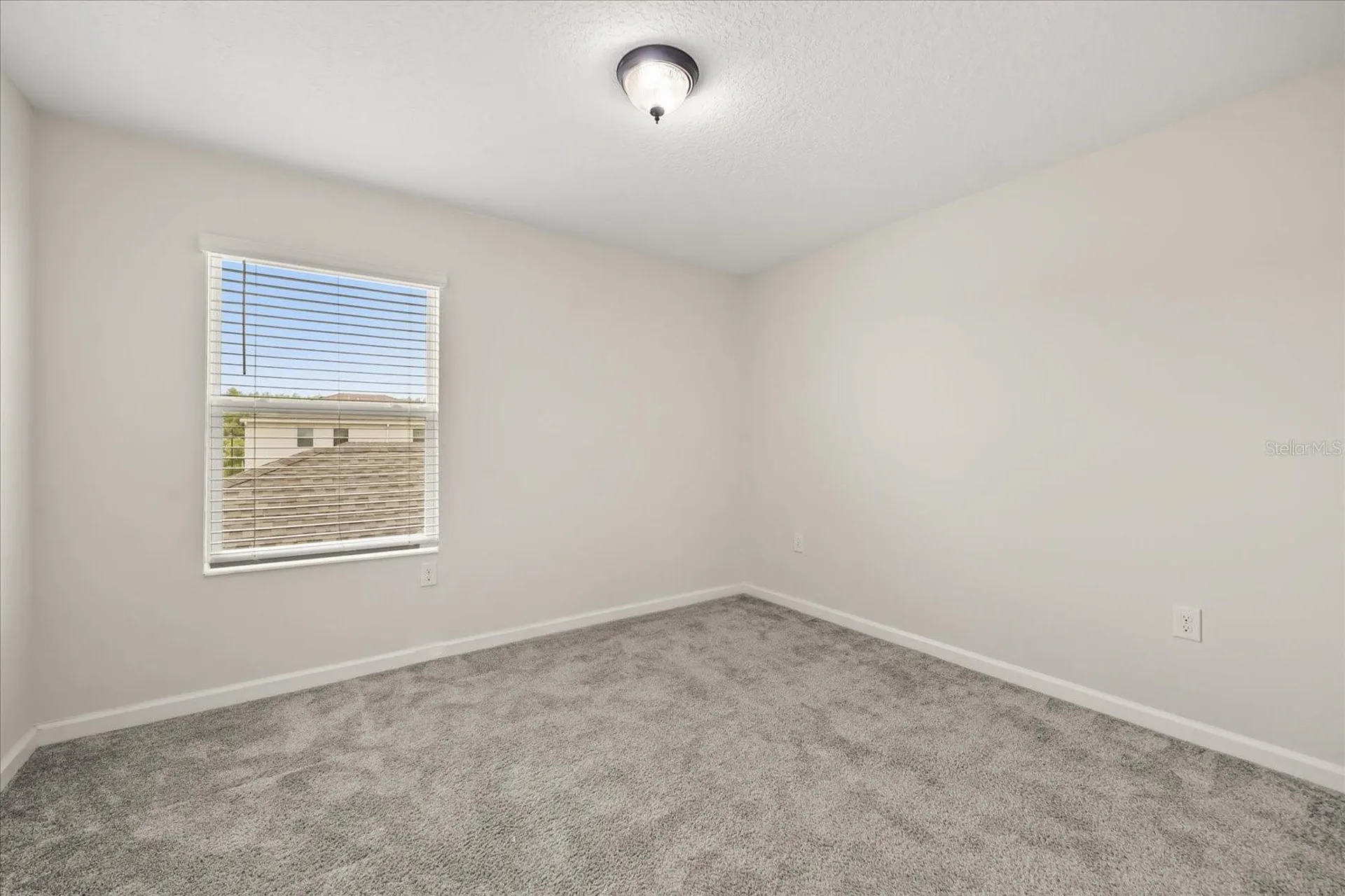 2966 Aqua Virgo Loop Orlando FL 32837