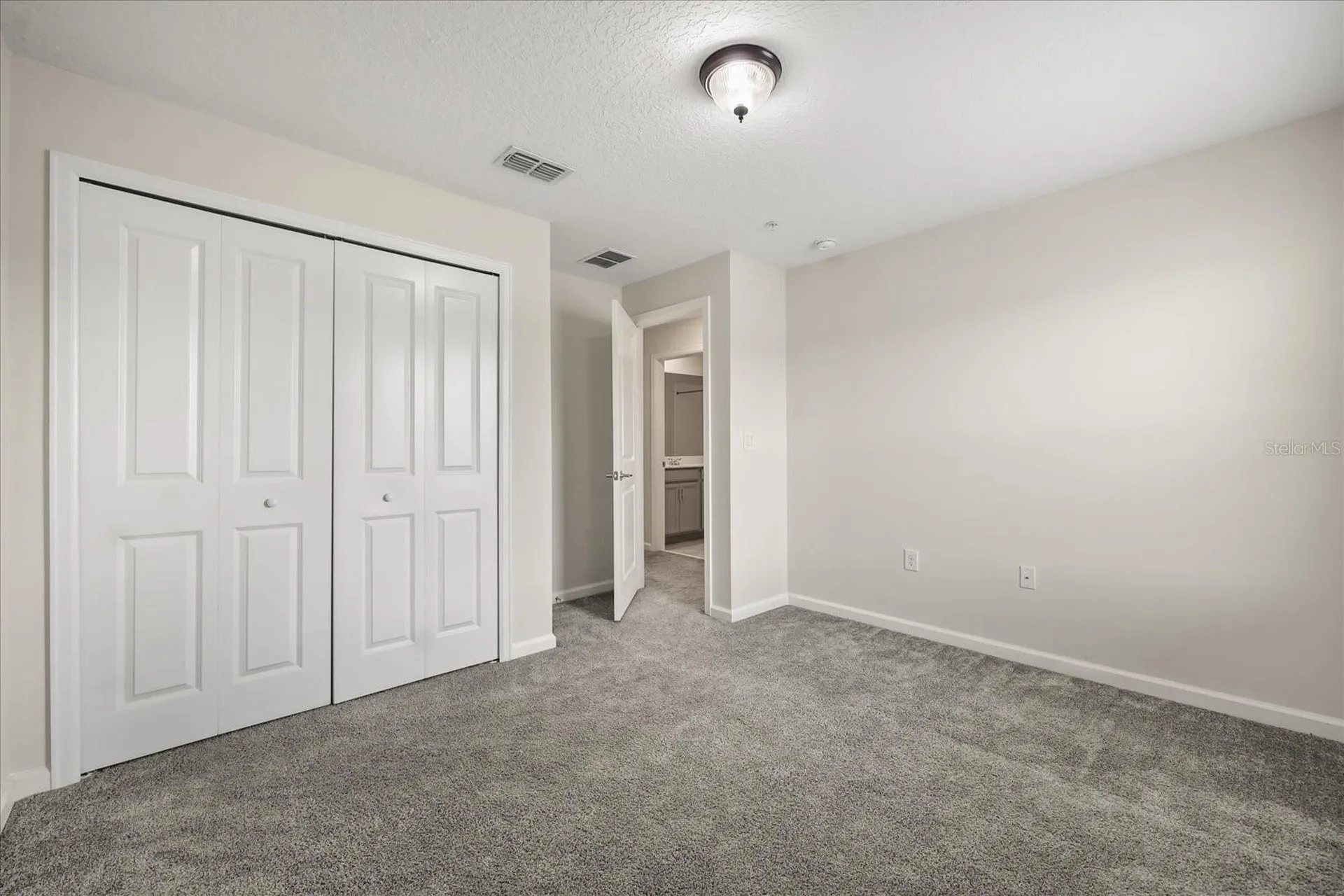 2966 Aqua Virgo Loop Orlando FL 32837