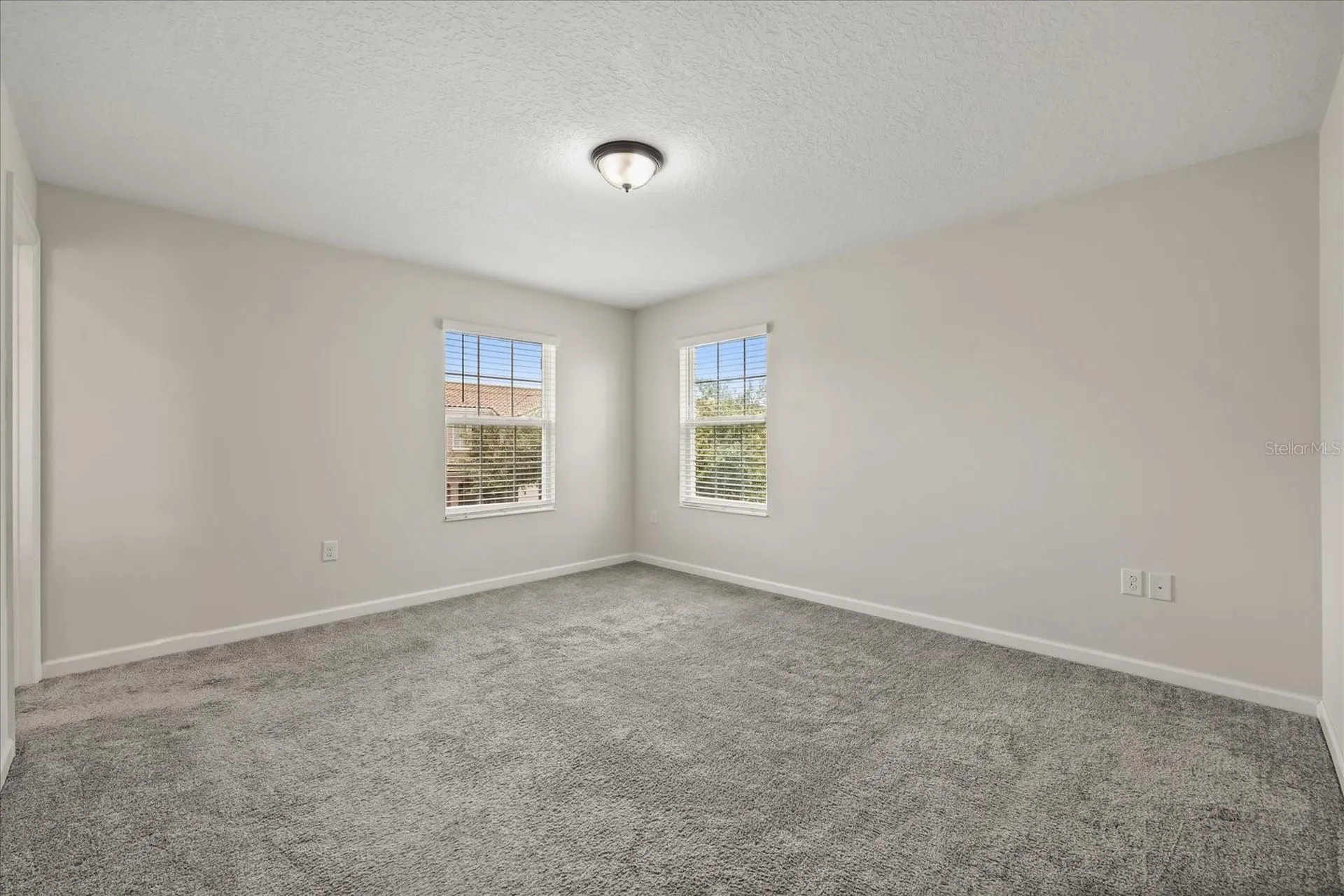 2966 Aqua Virgo Loop Orlando FL 32837