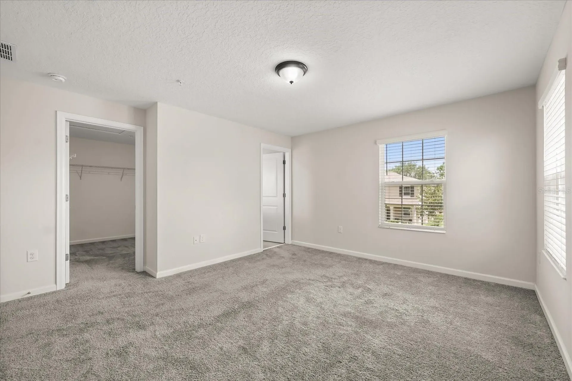 2966 Aqua Virgo Loop Orlando FL 32837