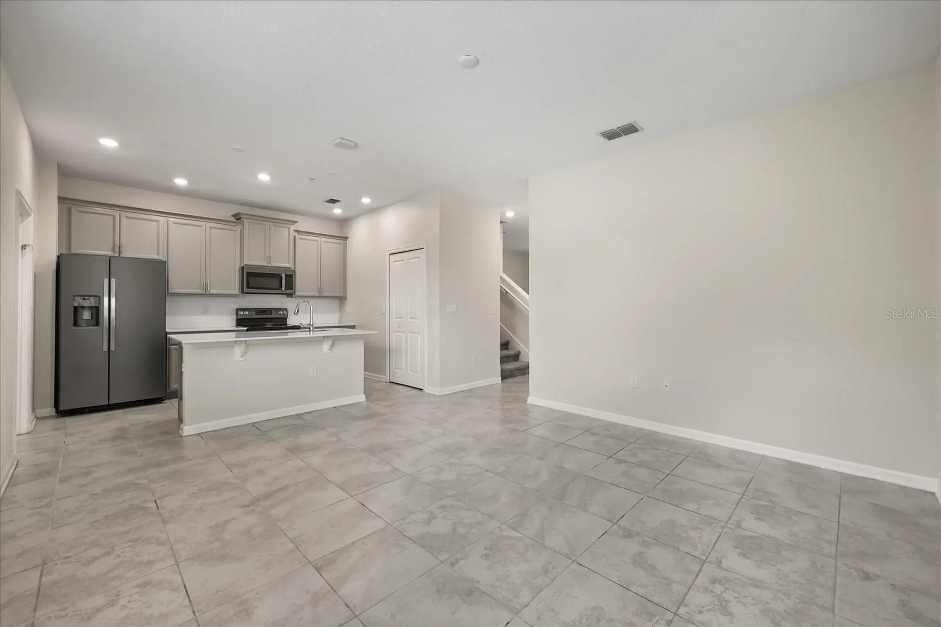 2966 Aqua Virgo Loop Orlando FL 32837