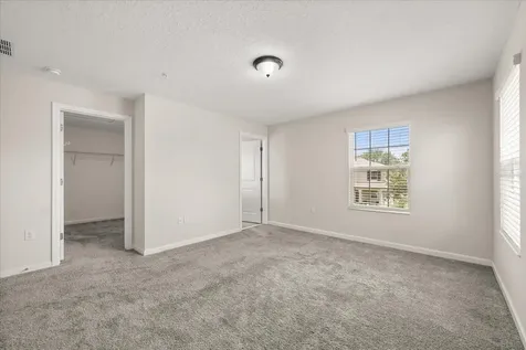 2966 Aqua Virgo Loop Orlando FL 32837