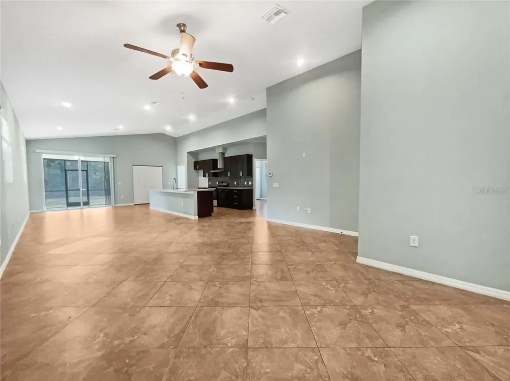 2950 N North Oriente Avenue Avenue N Sarasota FL 34235