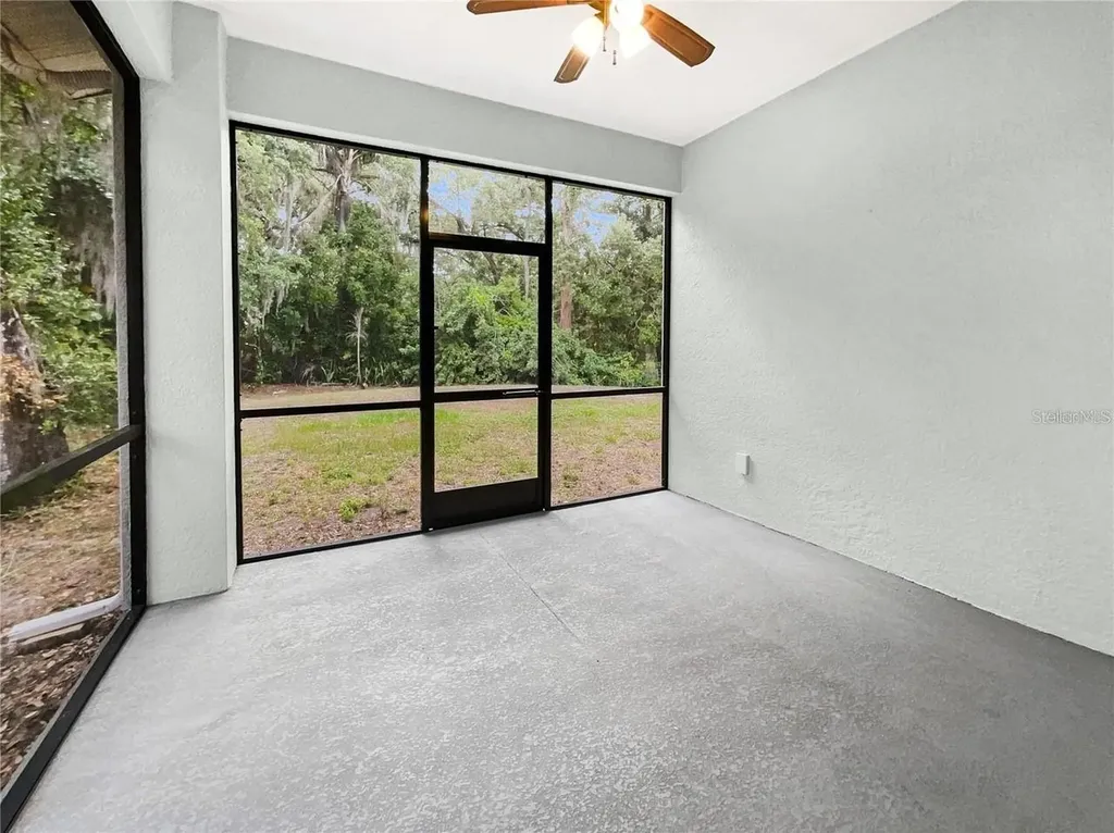 2950 N North Oriente Avenue Avenue N Sarasota FL 34235