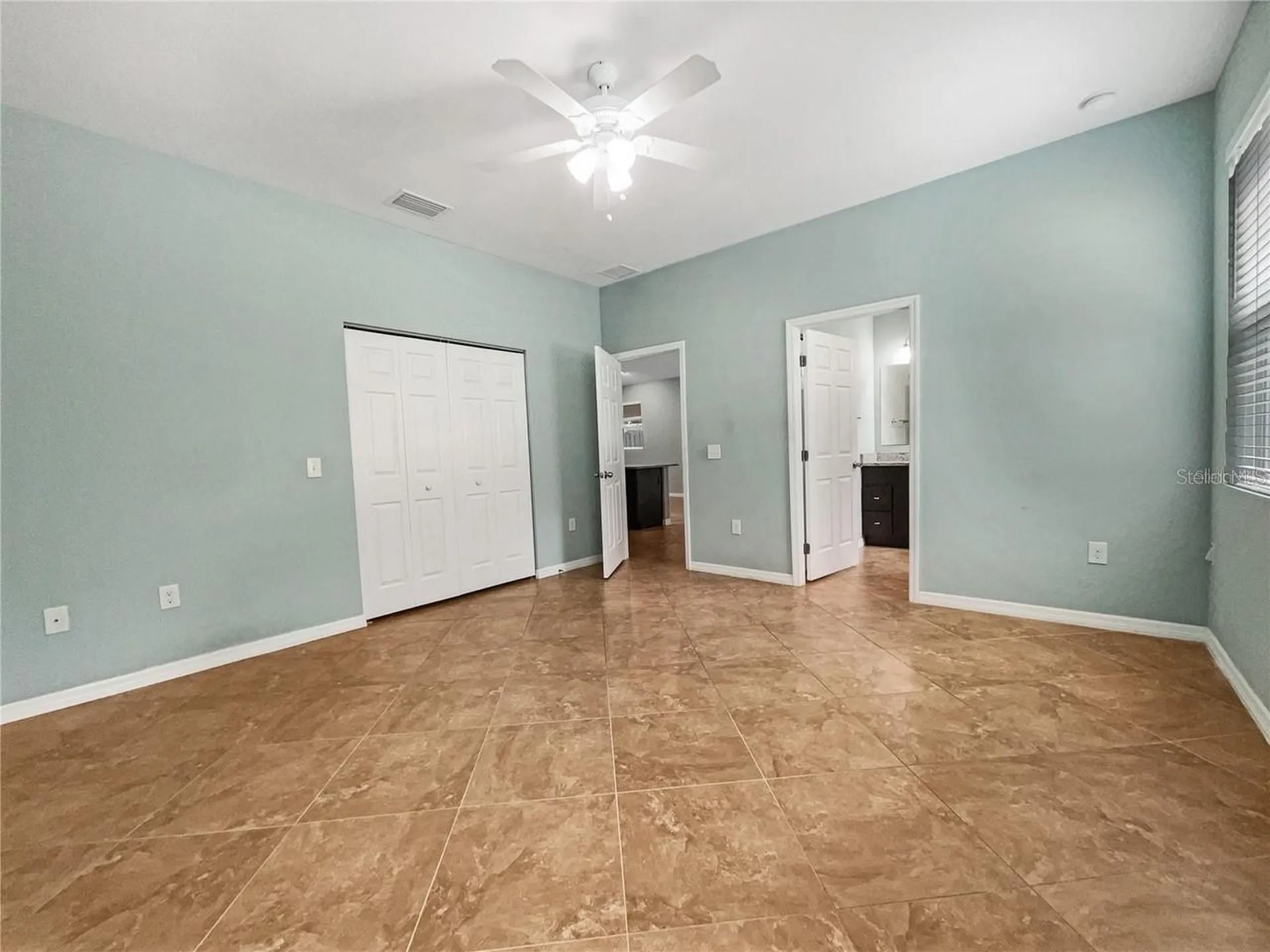 2950 N North Oriente Avenue Avenue N Sarasota FL 34235
