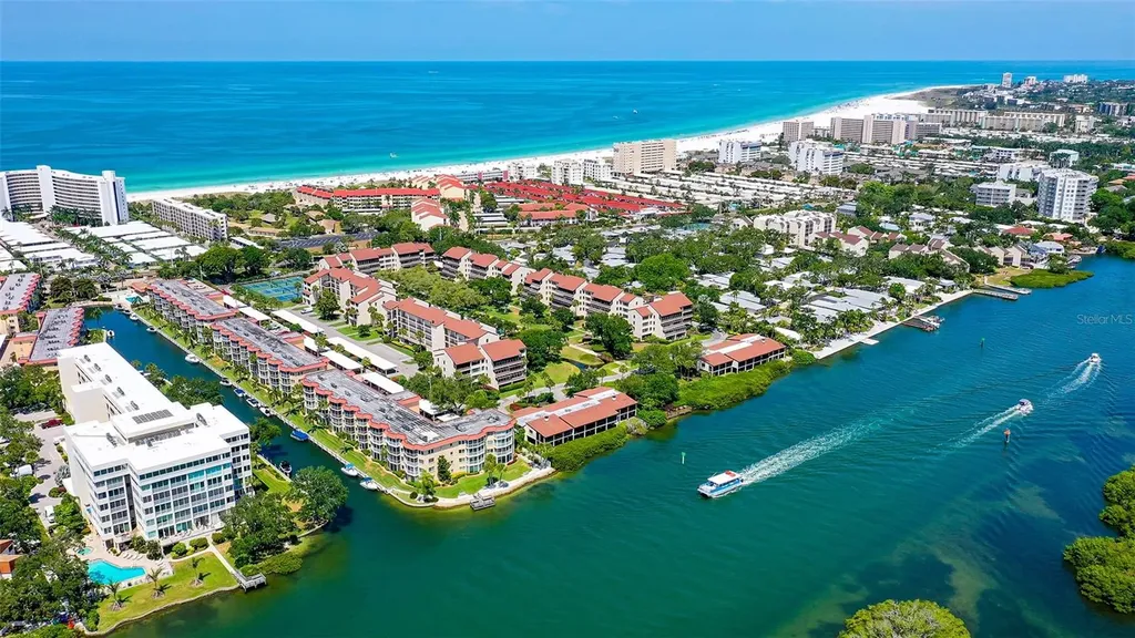 1300 N Portofino Drive Sarasota FL 34242