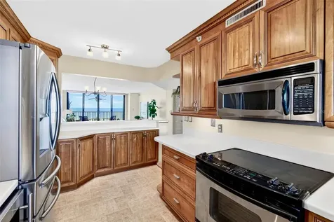 1290 Gulf Boulevard Clearwater Beach FL 33767