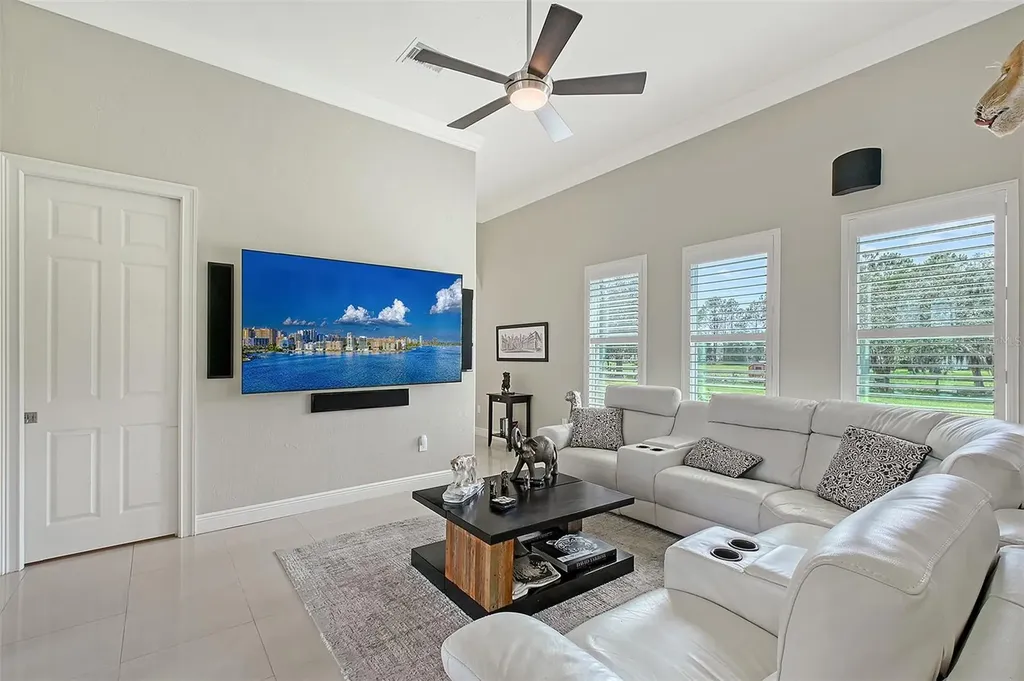 520 Rye Road NE Bradenton FL 34212