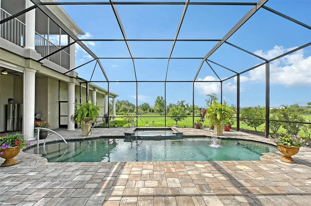 520 Rye Road NE Bradenton FL 34212