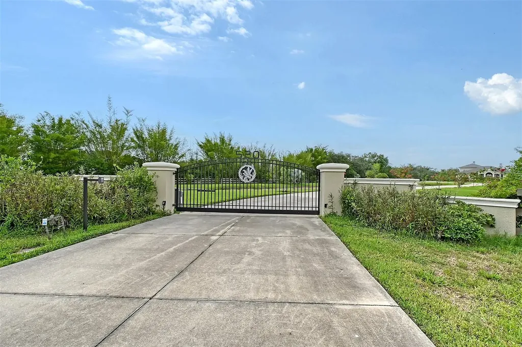 520 Rye Road NE Bradenton FL 34212
