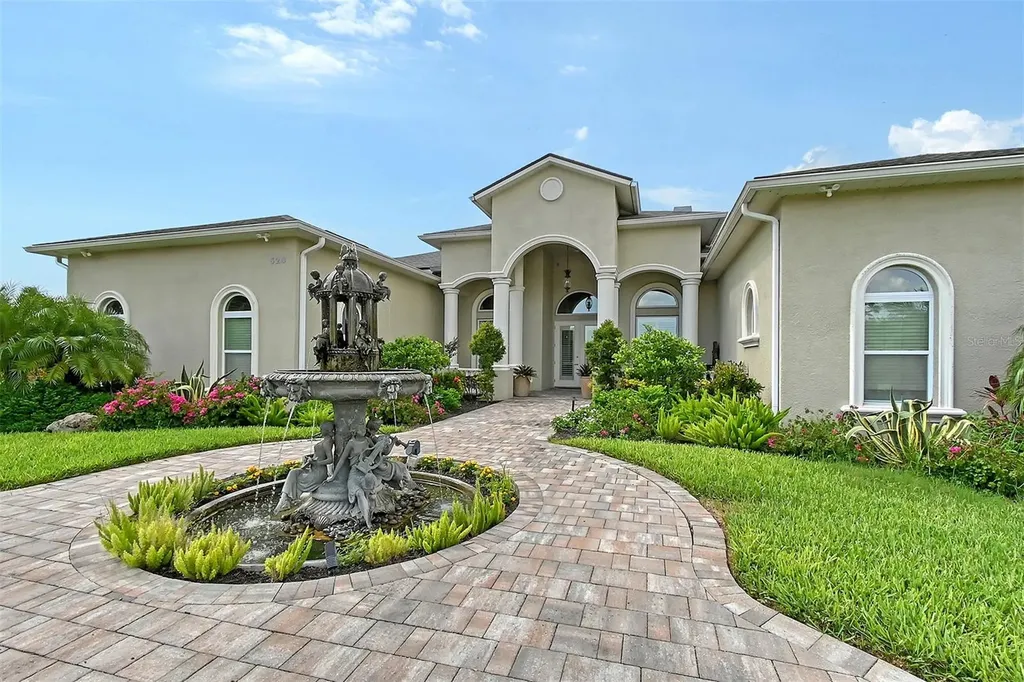 520 Rye Road NE Bradenton FL 34212