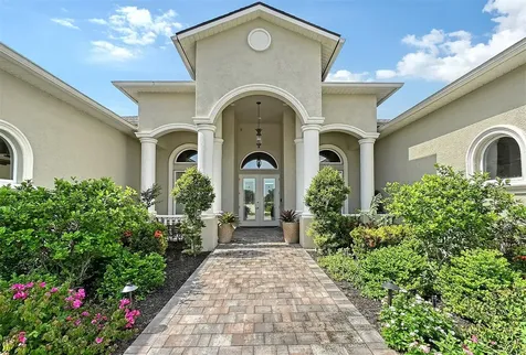 520 Rye Road NE Bradenton FL 34212