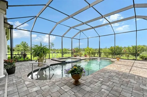 520 Rye Road NE Bradenton FL 34212