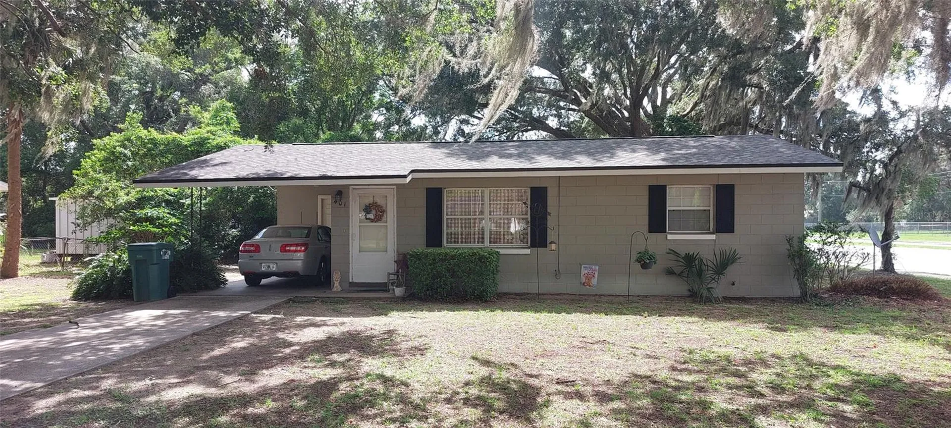 401 Sunny Court Fruitland Park FL 34731