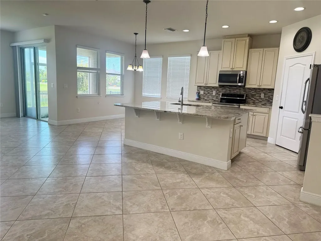 5082 Inshore Landings Drive Apollo Beach FL 33572