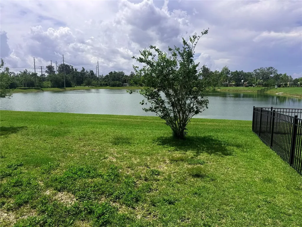 5082 Inshore Landings Drive Apollo Beach FL 33572