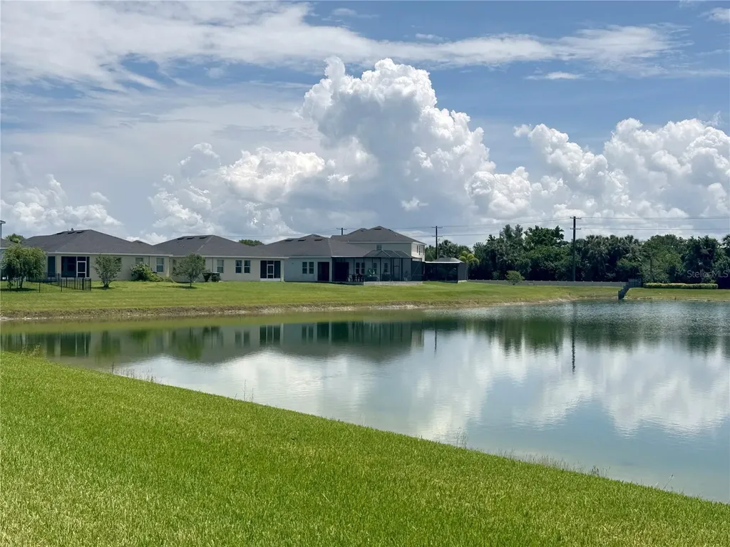 5082 Inshore Landings Drive Apollo Beach FL 33572