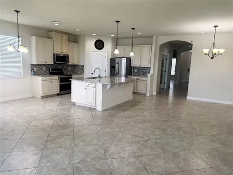 5082 Inshore Landings Drive Apollo Beach FL 33572