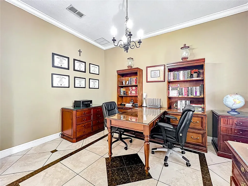 4334 Tolkien Street Orlando FL 32828