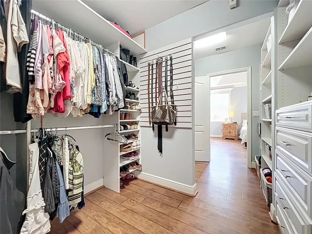 4334 Tolkien Street Orlando FL 32828