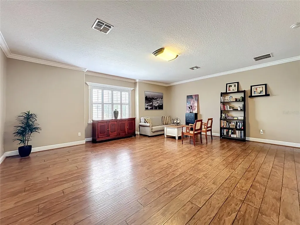 4334 Tolkien Street Orlando FL 32828
