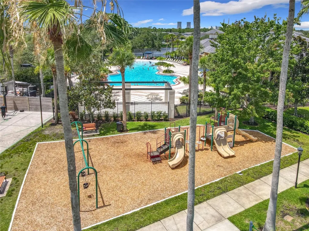 4334 Tolkien Street Orlando FL 32828