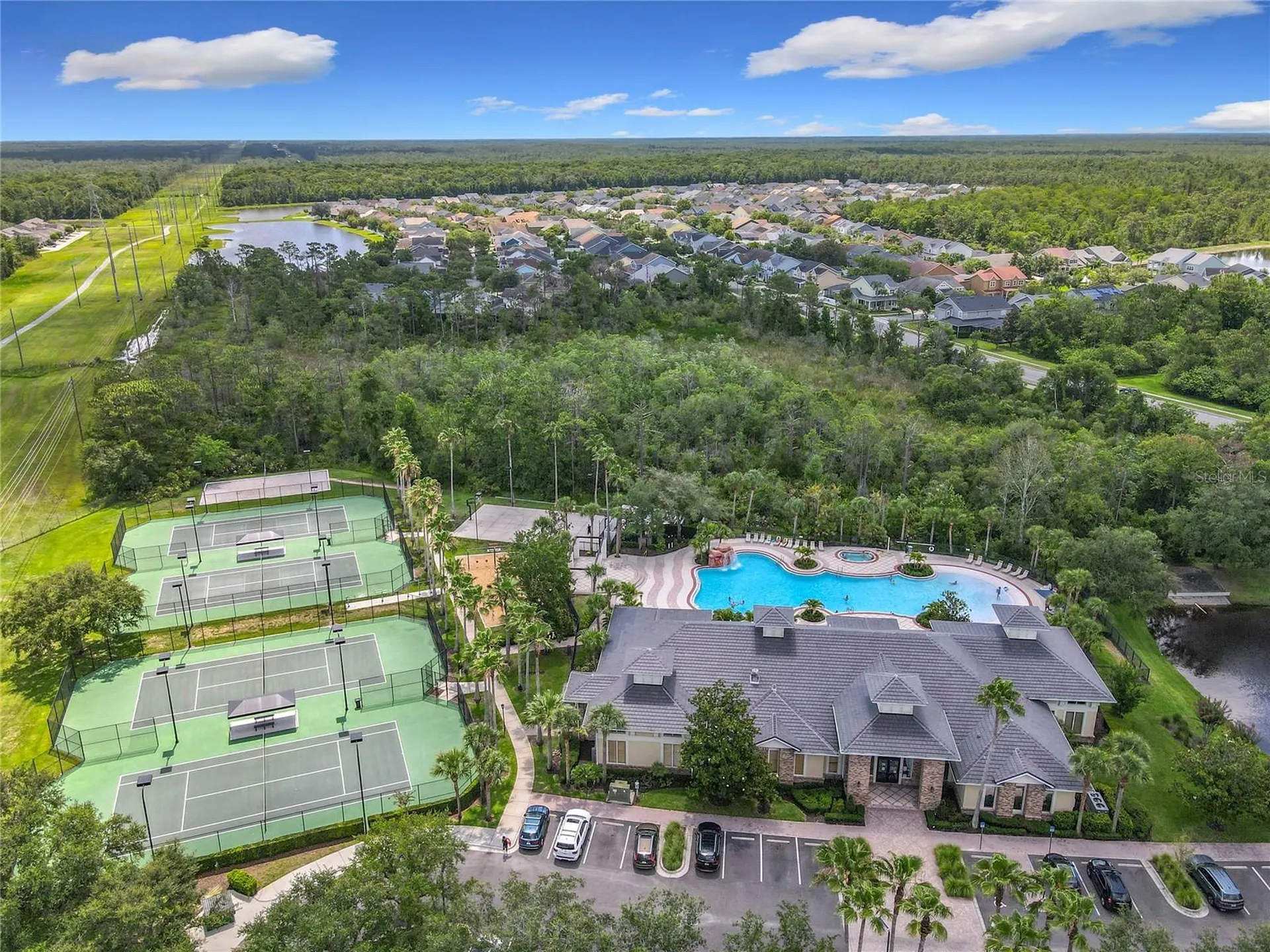 4334 Tolkien Street Orlando FL 32828
