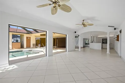 264 Rotonda Boulevard N Rotonda West FL 33947