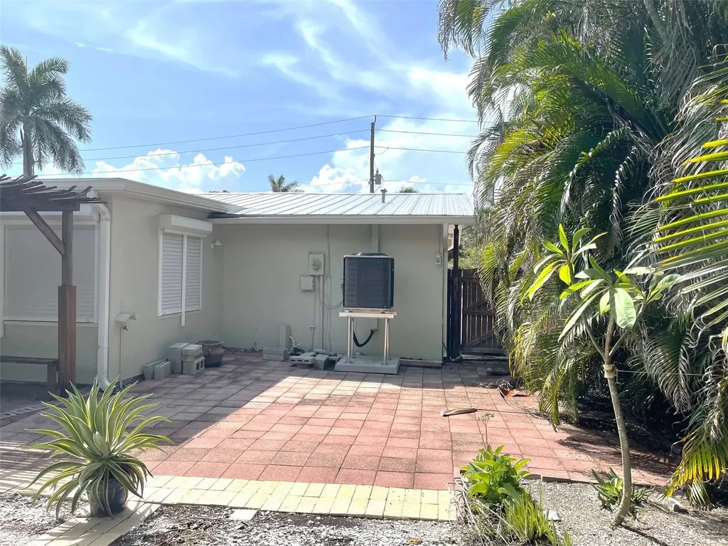617 W Olympia Avenue Punta Gorda FL 33950