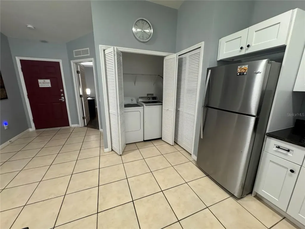2802 Club Cortile Circle Kissimmee FL 34746