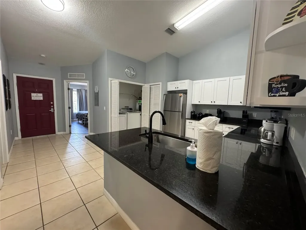 2802 Club Cortile Circle Kissimmee FL 34746