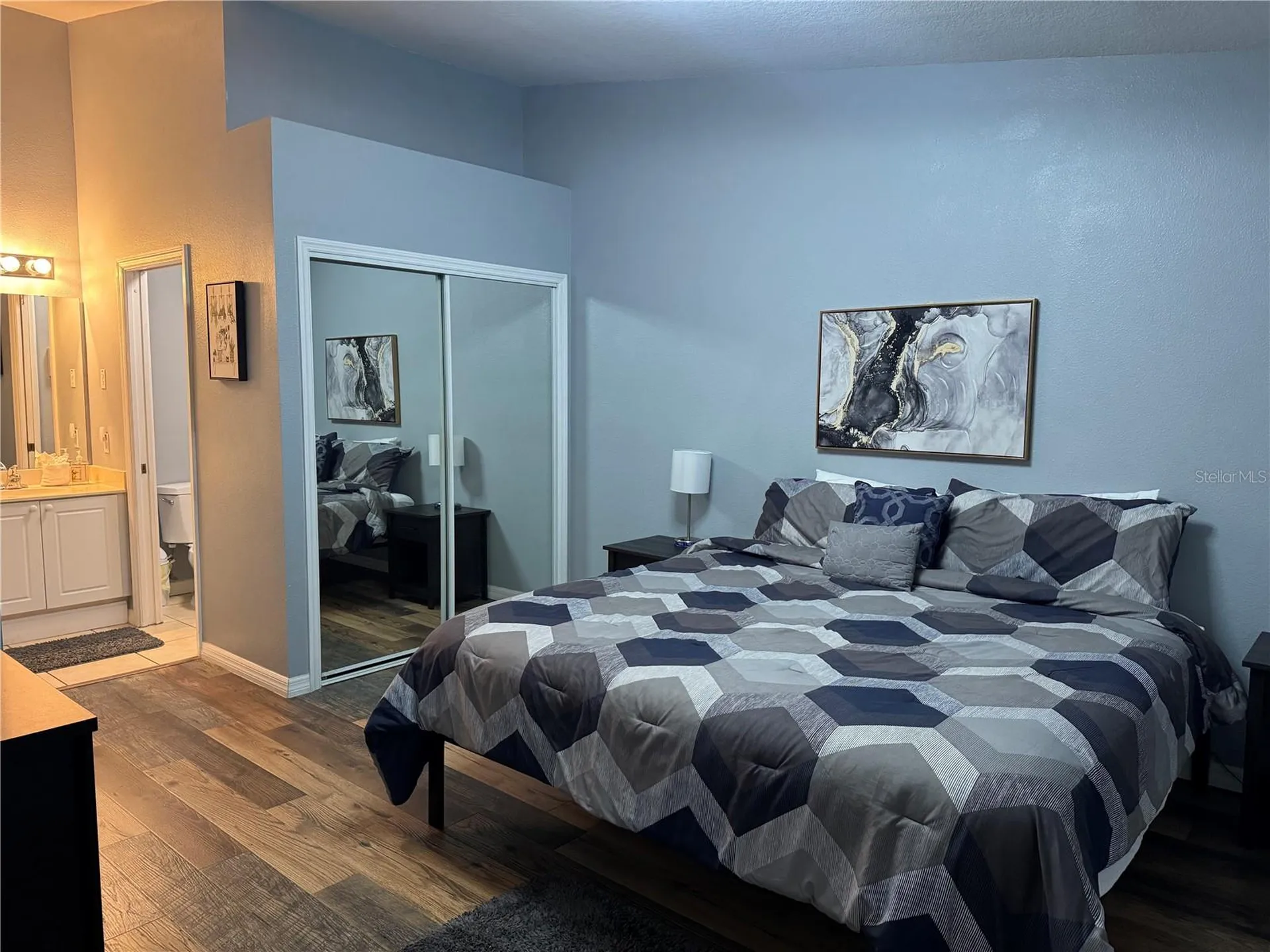 2802 Club Cortile Circle Kissimmee FL 34746