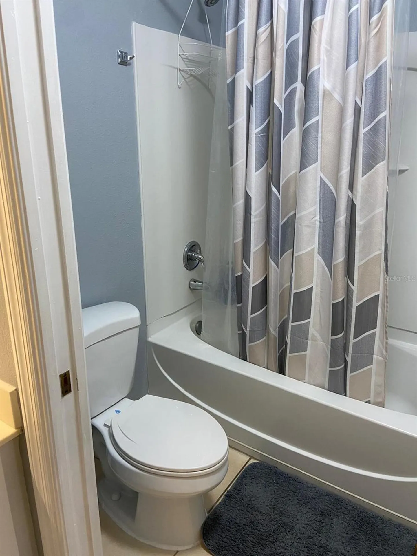 2802 Club Cortile Circle Kissimmee FL 34746