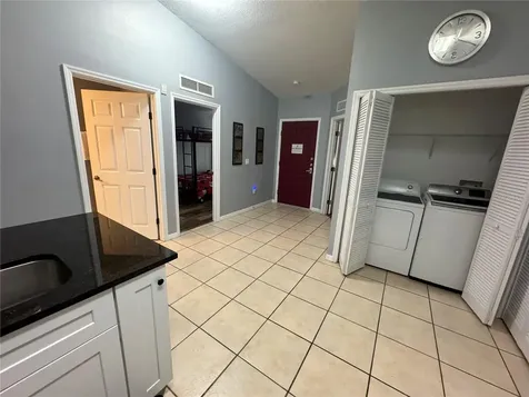 2802 Club Cortile Circle Kissimmee FL 34746