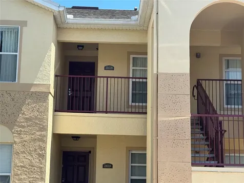 2802 Club Cortile Circle Kissimmee FL 34746