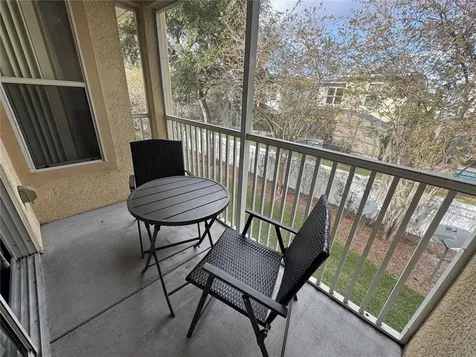2802 Club Cortile Circle Kissimmee FL 34746