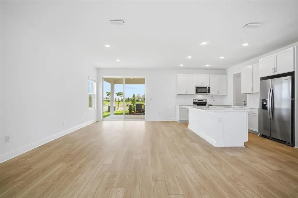 10717 Wading River Avenue Parrish FL 34219